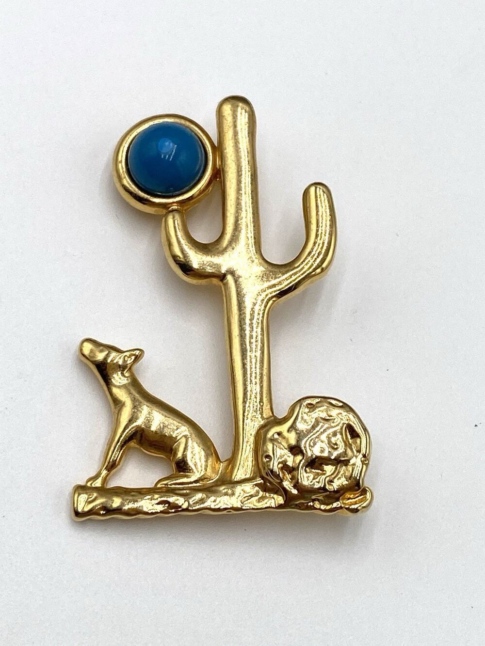 Southwest Howling Coyote Moon Cactus Pin Brooch Gold Tone Turquoise Cabochon